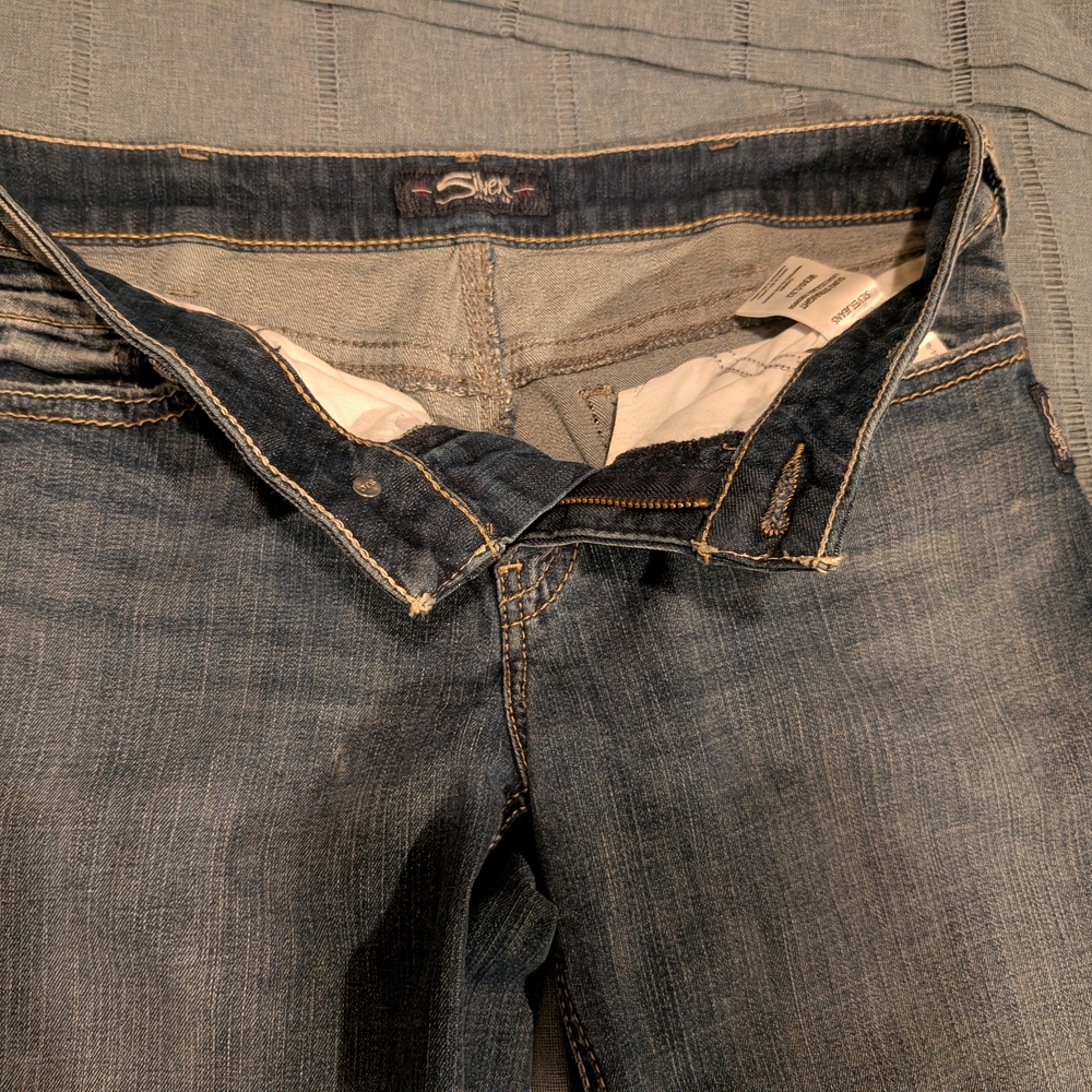 Silver Jeans Co Suki Straight Leg Curvy Fit Jeans 30x32